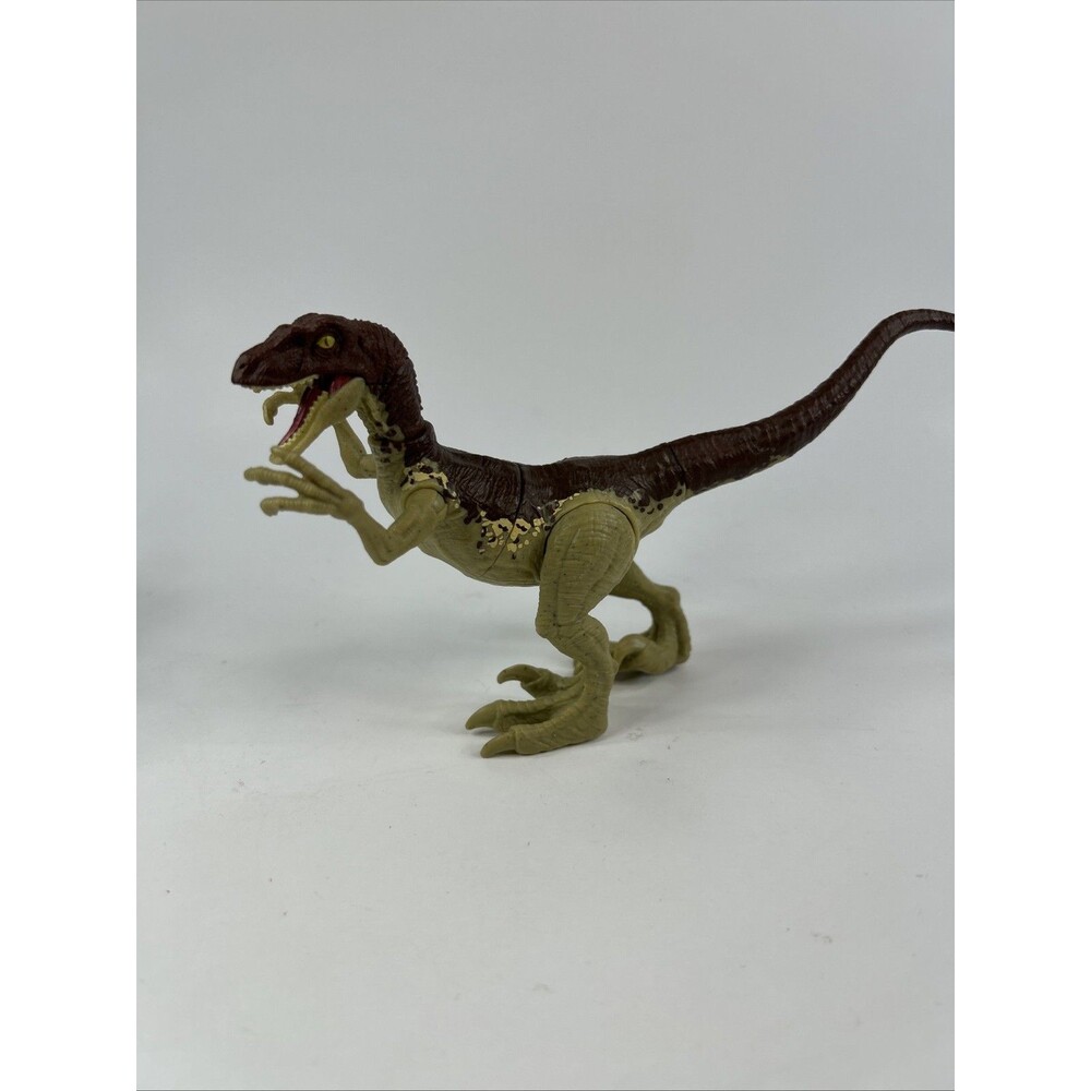 Jurassic World Toys Camp Cretaceous Dino Escape Fierce Force Velociraptor 2021